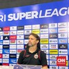 Pelatih Persija Jakarta Mauricio Souza dalam konferensi pers setelah mengalahkan Semen Padang pada pekan ke-34 Super League di Jakarta International Stadium (JIS), Sabtu (23/5). (CNNIndonesia/Askar Fatih Robbani)