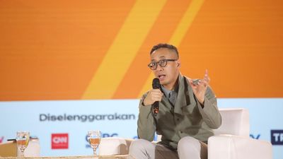 Presiden Direktur dan CEO PT Vale Indonesia Tbk, Bernardus Irmanto saat menyampaikan pemaparan dalam Jogja Financial Festival 2026 di Jogja Expo Center (JEC), Yogyakarta, DIY, Sabtu (23/5/2026). (CNBC