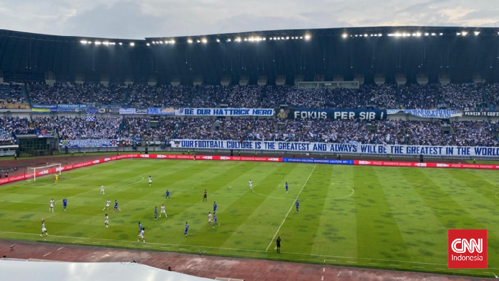 Hasil Babak I Super League: Persib Imbang, Borneo FC Menang Besar