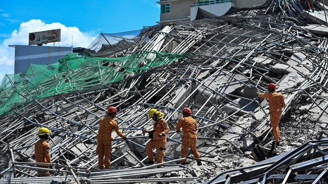 Gedung Roboh di Filipina