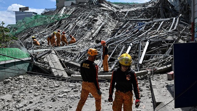 Gedung Roboh di Filipina