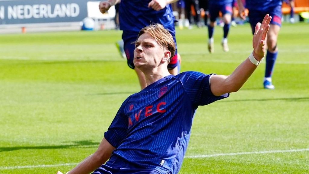 Willem II Promosi, Nathan Tjoe-A-On Kembali Main di Eredvisie