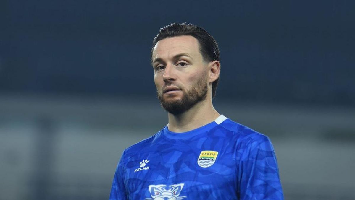 Kontraknya Akan Habis, Marc Klok Berharap Diperpanjang Persib — NadiKabar.com