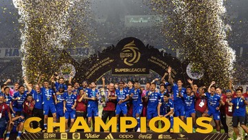 Gubernur Jawa Barat Guyur Persib Bonus Rp1 M di Konvoi Hattrick Juara