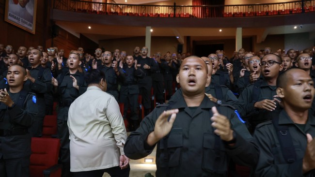 Prabowo Siapkan 400 Calon Bos BUMN Lewat PFLP 9 Bulan