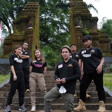 Terpopuler: Isu Pesugihan Sarwendah hingga Sean Adik Irish Bella Menikah