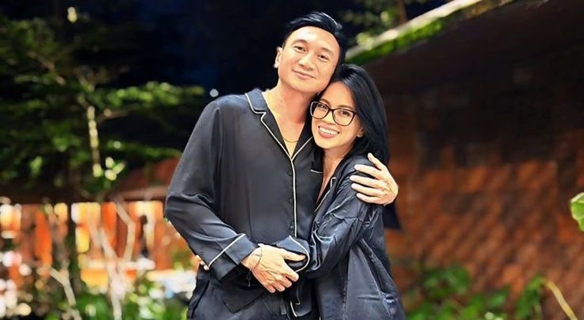 Anji dan Desy