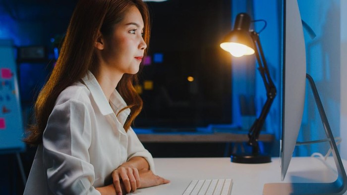 5 Cara Mengenali Orang dengan Pemikiran Kritis dari Cara Mereka Pakai AI