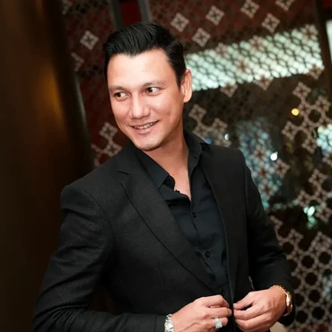Potret Perjalanan Karier Christian Sugiono, dari Anak Band hingga Kerja di Resto
