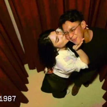 Tak Peduli Asmara Dibilang Gimik, Davina Karamoy Lengket Cium Pipi Ardhito Pramono