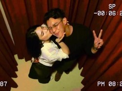 Tak Peduli Asmara Dibilang Gimik, Davina Karamoy Lengket Cium Pipi Ardhito Pramono