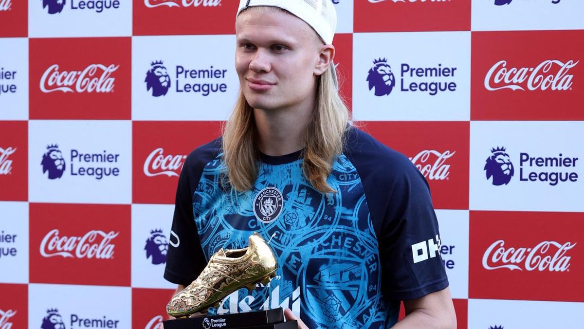Erling Haaland Dapat Sepatu Emas, Jadi Top Skor Liga Inggris