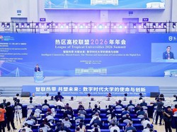 Gubernur Anwar Hafid Buka Peluang Anak Sulteng Kuliah hingga ke Hainan China