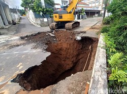 Jalan Baturraden Barat Amblas hingga Ditutup Total, Ini Alternatifnya