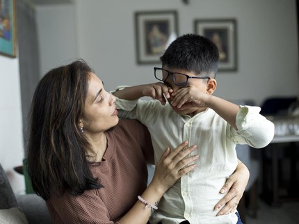 7 Cara Sederhana Orang Tua Membentuk Kecerdasan Emosional Anak