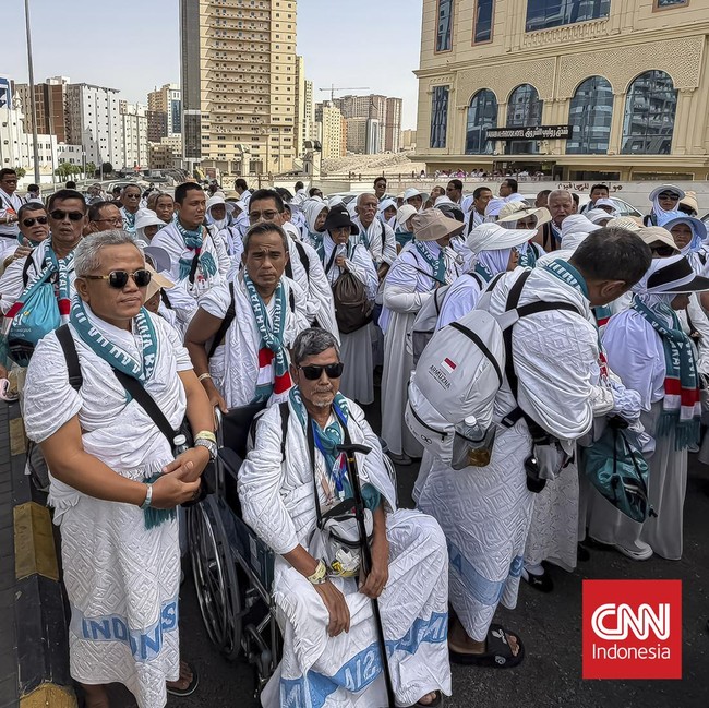 Jamaah Haji Asal Indonesia, bersiap menuju Arafah. Senin, 25 Mei 2026.