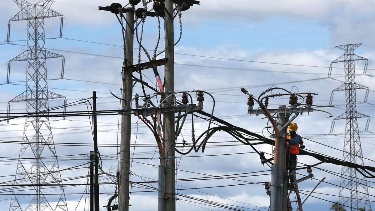 PLN Buka Suara Alasan Listrik Padam di Makassar dan Sulsel