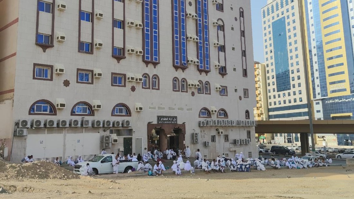 Ratusan Jemaah Haji Indonesia Ditipu, Dipaksa Bekerja di Perkebunan Karet