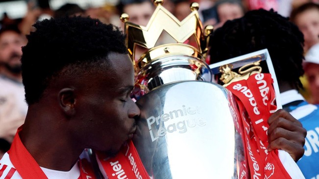 Pesta Arsenal Juara Liga Inggris