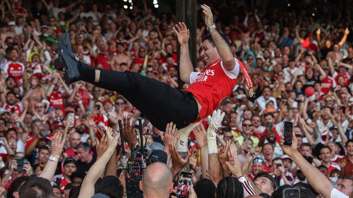 FOTO: Pesta Arsenal Juara Liga Inggris