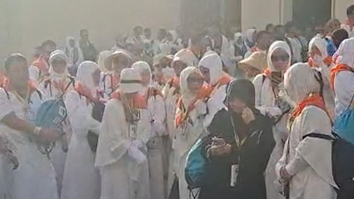 Jemaah Haji Indonesia Mulai Diberangkatkan Ke Arafah