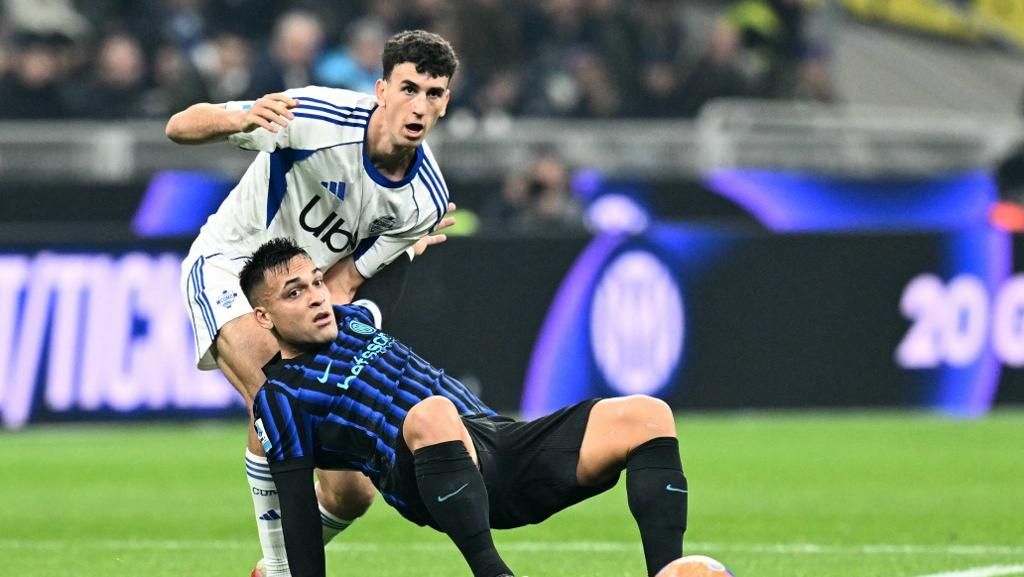 Bek Andalan Como Tak Pikirkan Madrid Usai Lolos ke Liga Champions