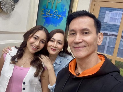 Cerita Dewi Rezer & Marcelino Lefrandt Tetap Kompak Jalani Co-Parenting Meski Sudah Lama Cerai