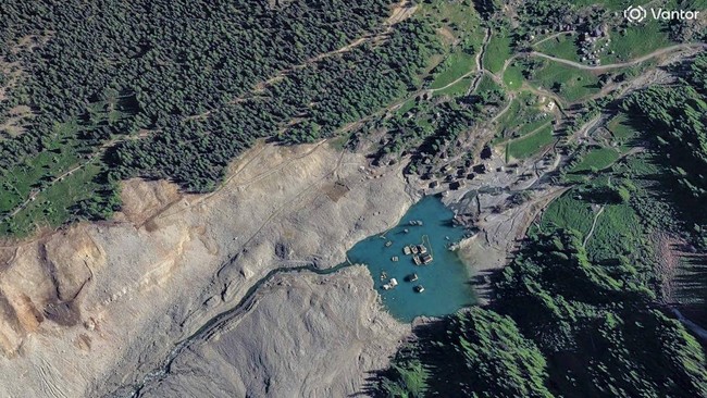 A satellite image shows Blatten, Switzerland, nearly a year after the glacier collapse, May 21, 2026. Vantor/Handout via REUTERS    THIS IMAGE HAS BEEN SUPPLIED BY A THIRD PARTY. NO RESALES. NO ARCHIVES. MANDATORY CREDIT. DO NOT OBSCURE LOGO. THIS IM