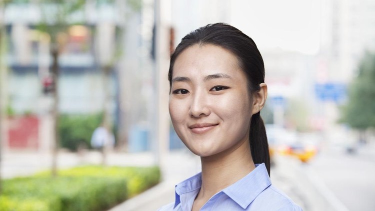 Chinese businesswoman street portrait