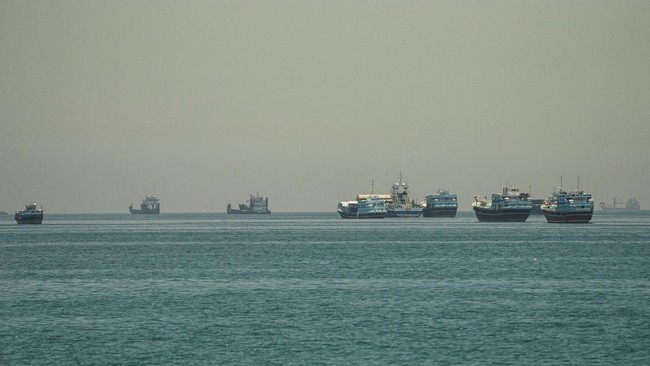 PBB Mulai Operasi Penyelamatan di Selat Hormuz, Evakuasi 11.000 Nyawa