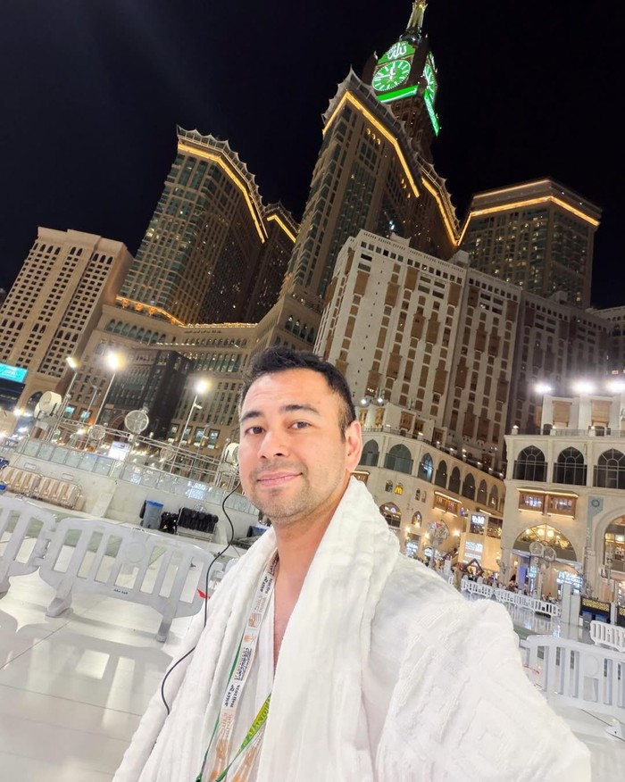 Raffi Ahmad menjadi salah satu nama artis naik haji di tahun 2026.