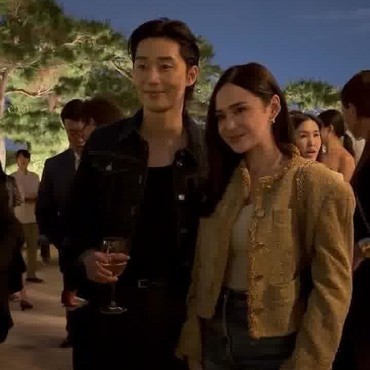 Potret Syifa Hadju Foto Bareng Park Seo Joon di Seoul