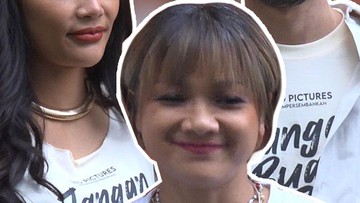 Video: Refal Hady-Nirina Zubir Gemas dengan Anak Erika Carlina: Anteng Banget