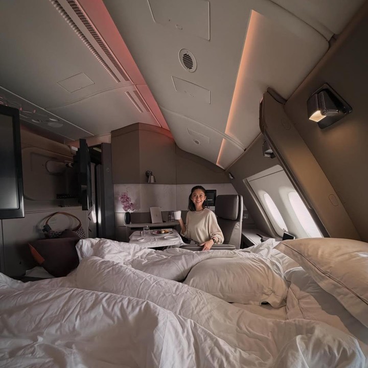 <p>Andrew mengungkap perasaan bahagianya yang kini bisa menikmati <em>honeymoon</em> bersama sang istri. &ldquo;24 jam pertama <em>honeymoon</em> kami yang ke-20 tahun, lelah, <em>jet lag,</em> tapi bahagia dan selalu bersyukur,&rdquo; tulis Andrew, dikutip dari laman Instagram <em>@andrew.white._,</em> Rabu (27/5/2026).&nbsp;(Foto: Instagram @andrew.white._)</p>