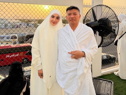Deretan Artis Bagikan Momen Hari Raya Idul Adha di Tanah Suci
