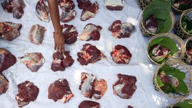 Ada sejarahnya kenapa daging sapi tidak disebut cow tapi disebut beef.