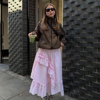 Get The Look: Inspirasi Cool Girl Outfit ala Charlotte Olivia