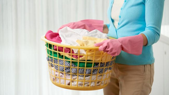 Cara Bersihkan Noda Darah Hewan Kurban di Baju