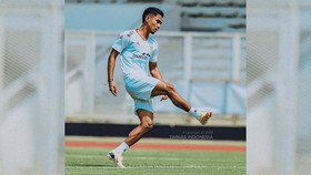 Marselino Ferdinan mengikuti sesi latihan perdana Timnas Indonesia. (Tangkapan layar instagram @timnasindonesia)