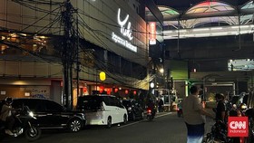 Ujung-ujungnya Blok M: Tak Cuma Belanja, Tapi Tempat Semua Bersua