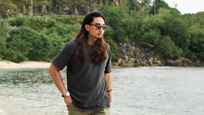 Warga negara Brunei Darussalam berinisial MIA (33) pemilik akun @woodyrman sebagai tersangka kasus penganiayaan yang menewaskan sesama WNA Brunei berinisial MHF di kawasan Blok M.