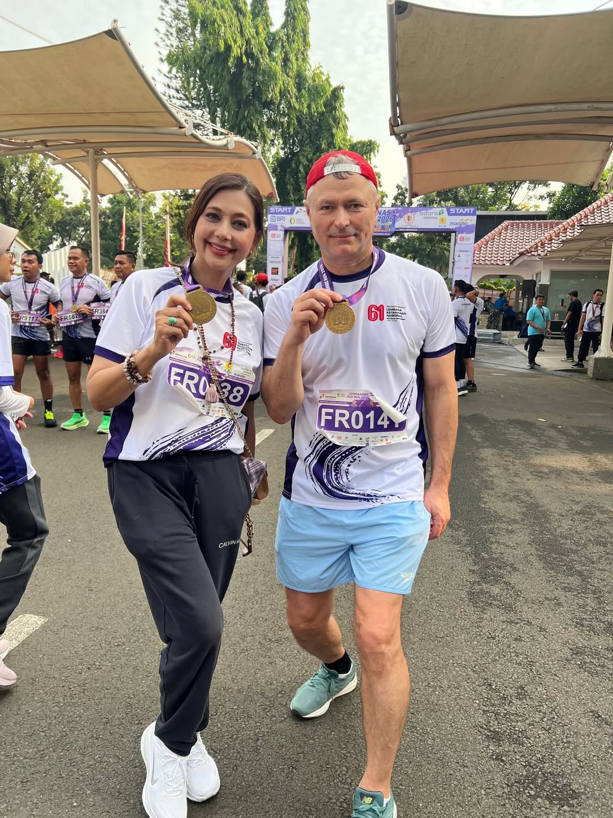 Ayu Azhari ikut fun run