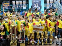 Tim Marching Band TKK 3 PENABUR Kembali Membawa Pulang Puluhan Piala Kemenangan 