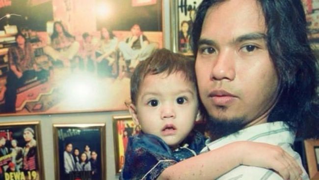 Ucapan Manis Al Ghazali di Hari Ulang Tahun Ahmad Dhani Jadi Sorotan