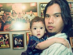 Terpopuler: Pesan Al Ghazali di Ultah Ahmad Dhani hingga Doa Raffi Ahmad di Tanah Suci