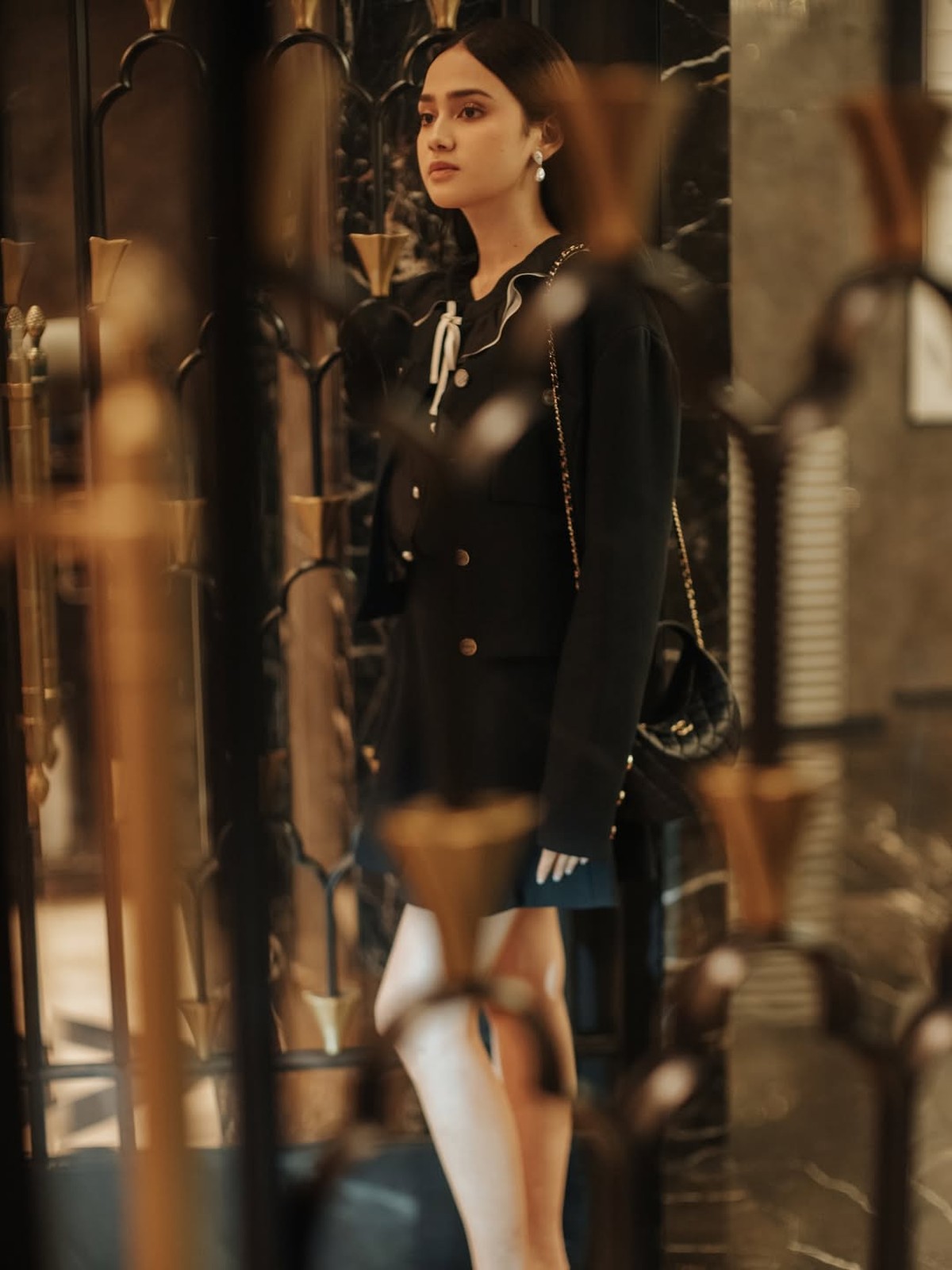 Syifa Hadju di acara Chanel M&eacute;tiers d'Art 2026&comma; Seoul&comma; Korea Selatan&period;