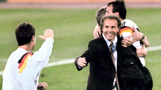 Franz Beckenbauer jadi pemain sekaligus pelatih pertama yang juara Piala Dunia.