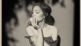 Album baru Ariana Grande yang bertajuk Petal.