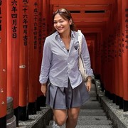 Get The Look: Ide Outfit Simple nan Gemas untuk Liburan ala Amel Carla
