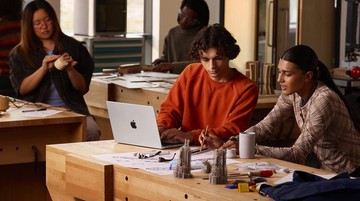 MacBook Pro M5 Pro dan Max Resmi Rilis di Indonesia, Berapa Harganya?